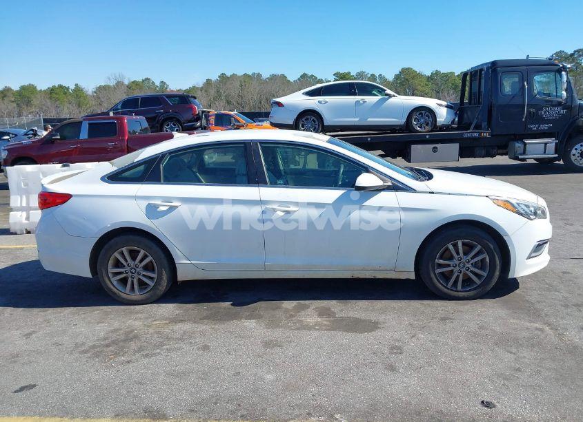 Photo 13 of 2016 Hyundai Sonata SE (VIN 5NPE24AF5GH366348)
