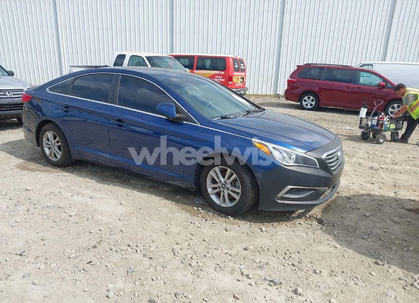 2016 Hyundai Sonata SE (VIN 5NPE24AF5GH376944) main photo