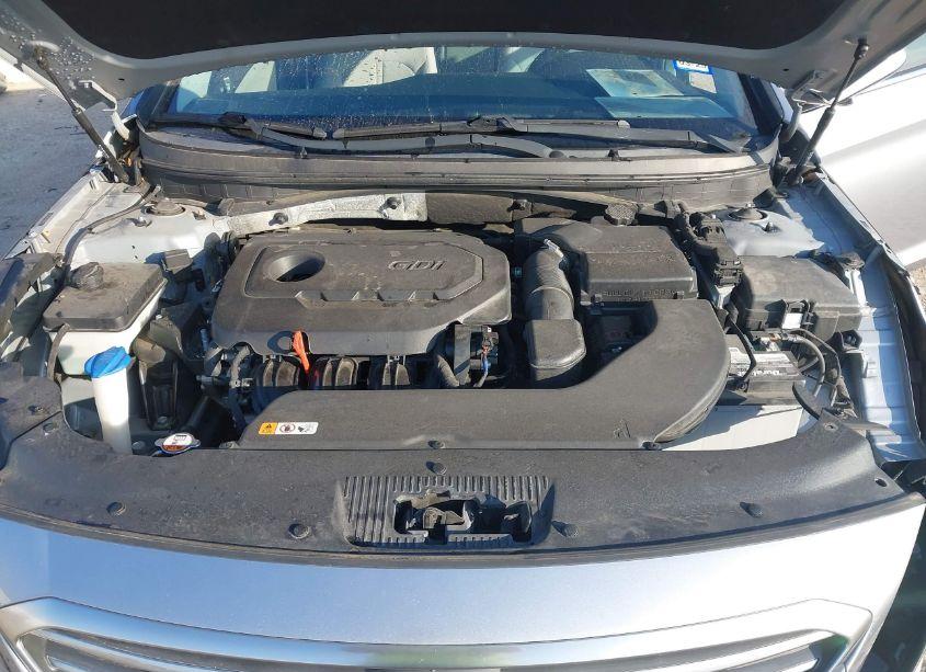 Photo 10 of 2016 Hyundai Sonata SE (VIN 5NPE24AF5GH379519)