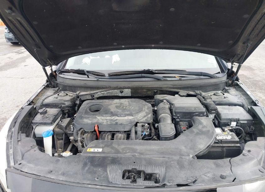 Photo 10 of 2016 Hyundai Sonata SE (VIN 5NPE24AF5GH390777)