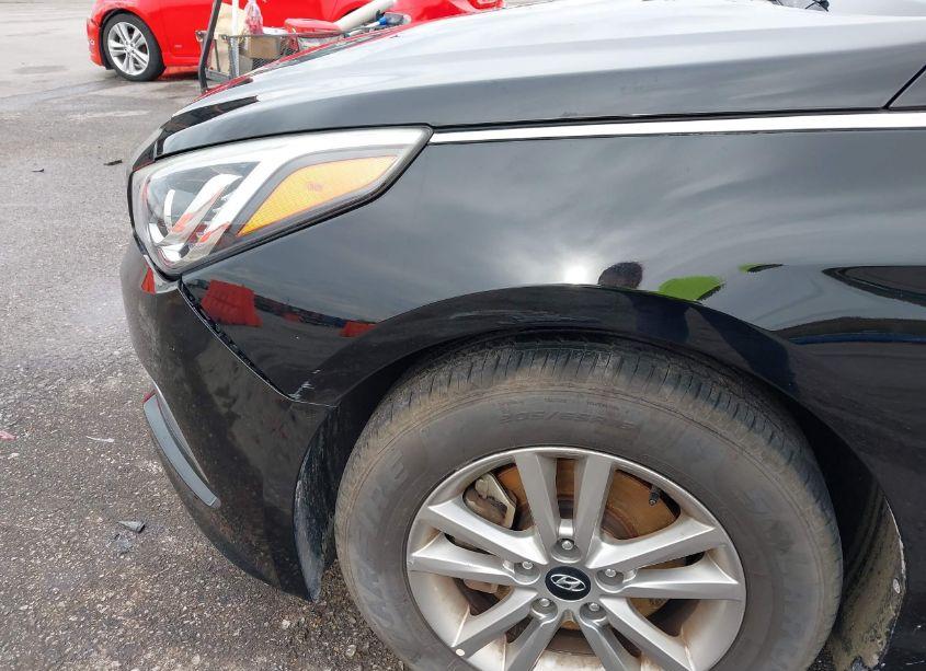 Photo 17 of 2016 Hyundai Sonata SE (VIN 5NPE24AF5GH390777)