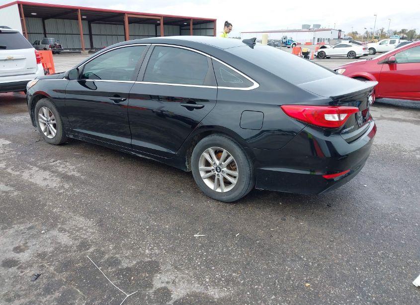 Photo 3 of 2016 Hyundai Sonata SE (VIN 5NPE24AF5GH390777)