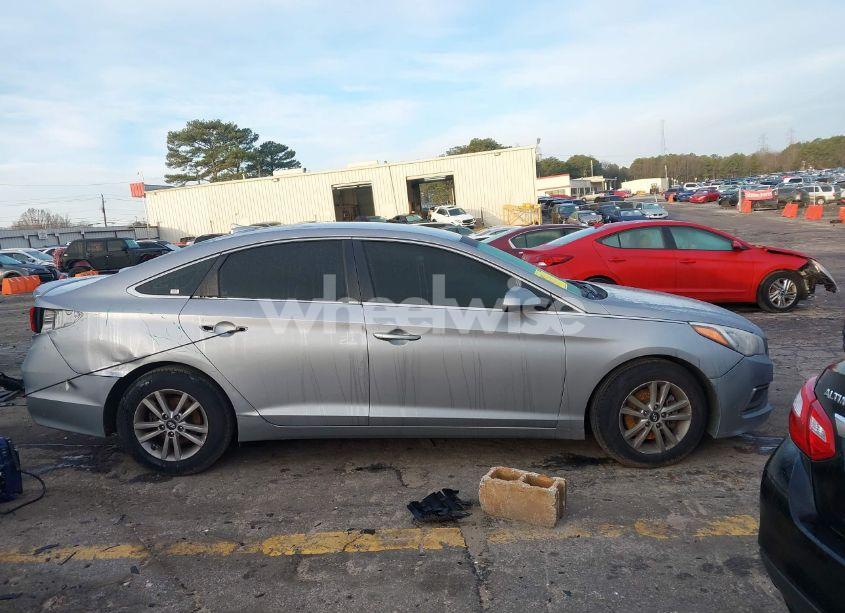 Photo 13 of 2016 Hyundai Sonata (VIN 5NPE24AF5GH395106)