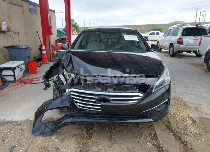 Photo 12 of 2016 Hyundai Sonata SE (VIN 5NPE24AF5GH402491)