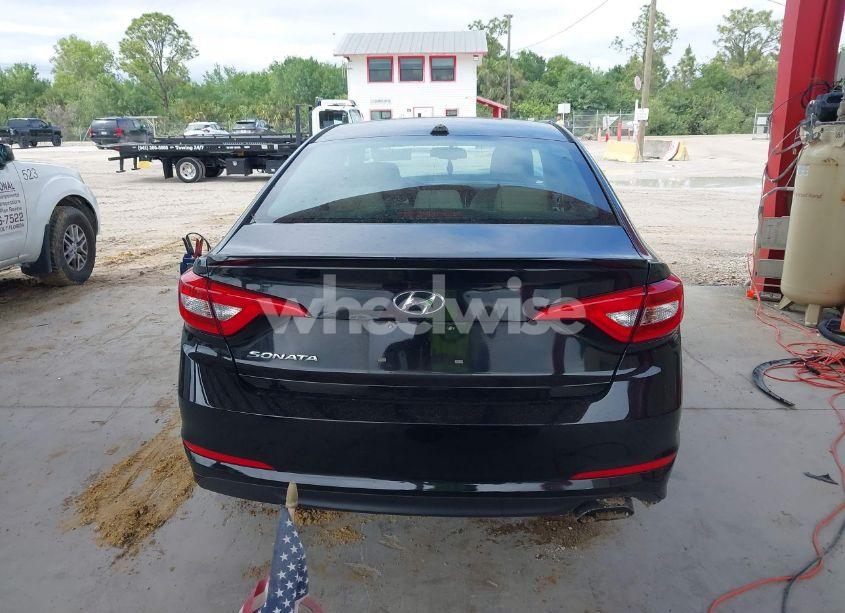 Photo 16 of 2016 Hyundai Sonata SE (VIN 5NPE24AF5GH402491)