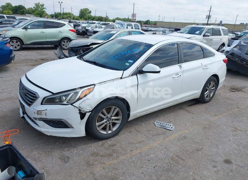 Photo 2 of 2017 Hyundai Sonata (VIN 5NPE24AF5HH441213)