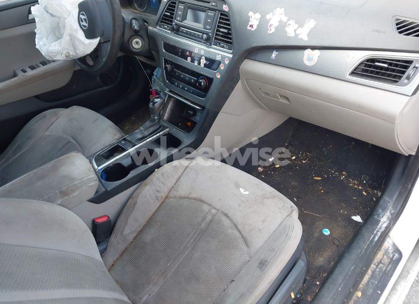 Photo 5 of 2017 Hyundai Sonata (VIN 5NPE24AF5HH441213)