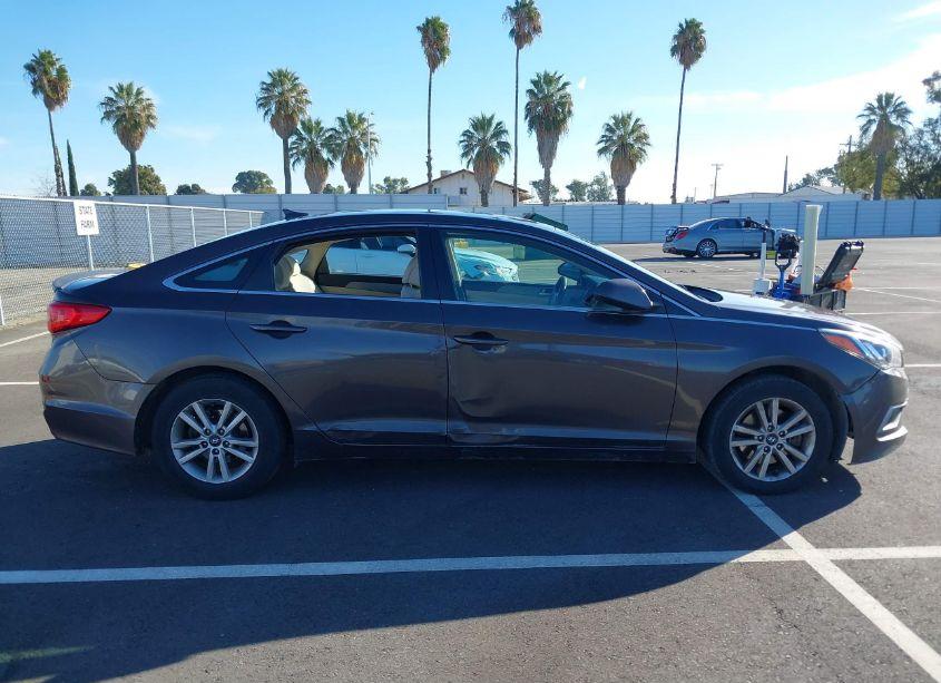 Photo 13 of 2017 Hyundai Sonata (VIN 5NPE24AF5HH441244)