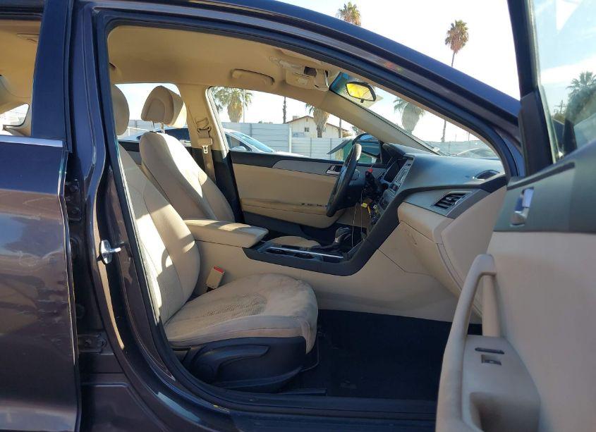Photo 5 of 2017 Hyundai Sonata (VIN 5NPE24AF5HH441244)
