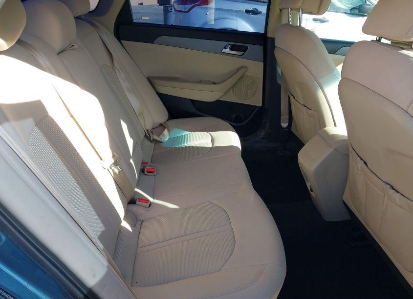 Photo 8 of 2017 Hyundai Sonata SE (VIN 5NPE24AF5HH442880)