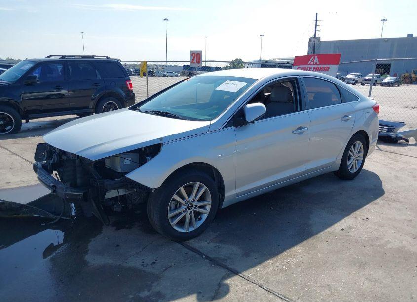 Photo 2 of 2017 Hyundai Sonata (VIN 5NPE24AF5HH443205)