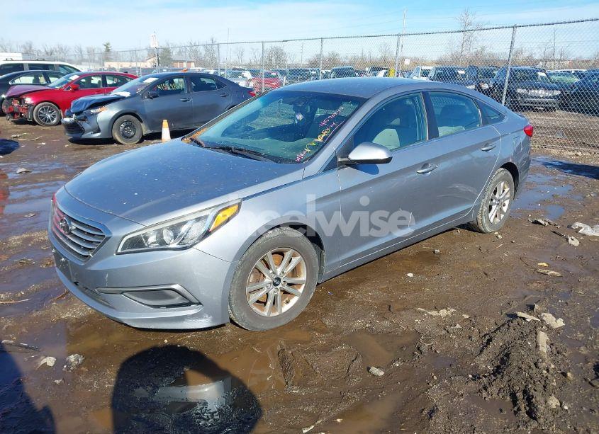 Photo 2 of 2017 Hyundai Sonata (VIN 5NPE24AF5HH447965)