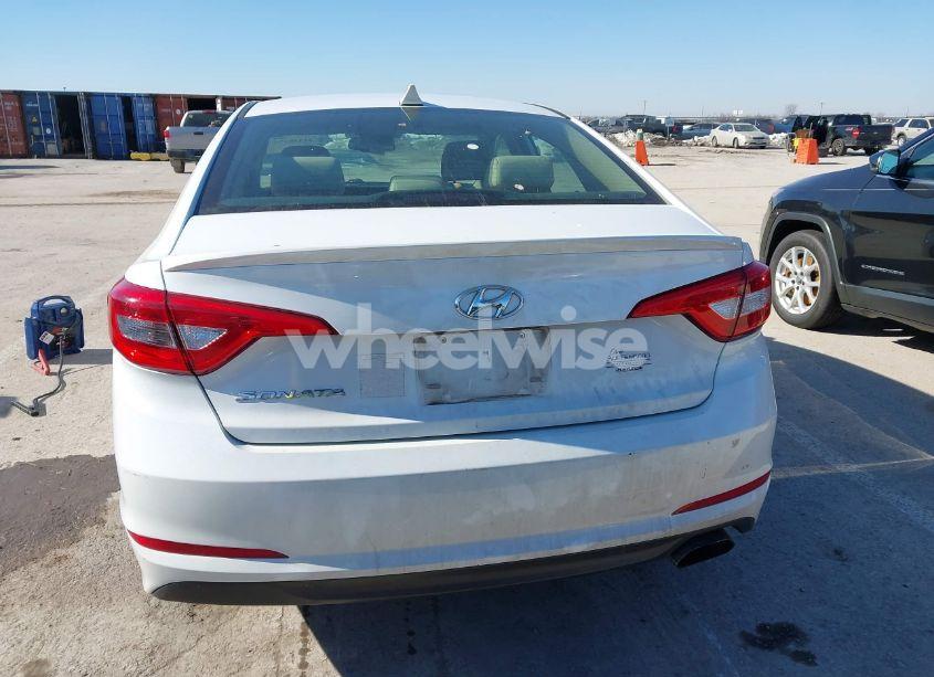 Photo 16 of 2017 Hyundai Sonata SE (VIN 5NPE24AF5HH460523)