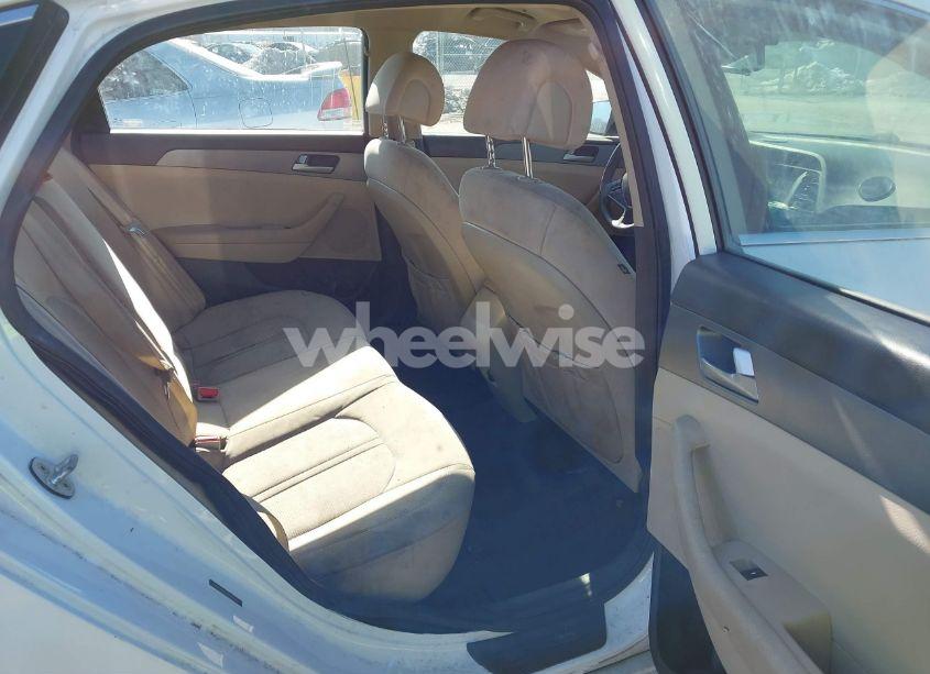 Photo 8 of 2017 Hyundai Sonata SE (VIN 5NPE24AF5HH460523)
