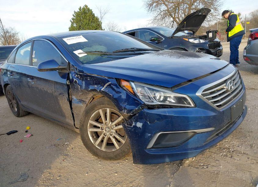 2017 Hyundai Sonata (VIN 5NPE24AF5HH484482) main photo