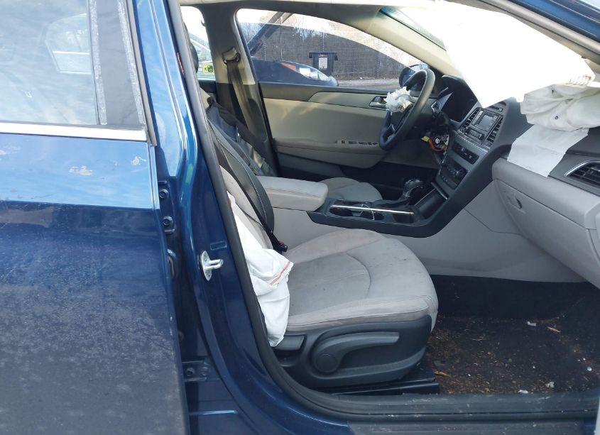 Photo 5 of 2017 Hyundai Sonata (VIN 5NPE24AF5HH484482)