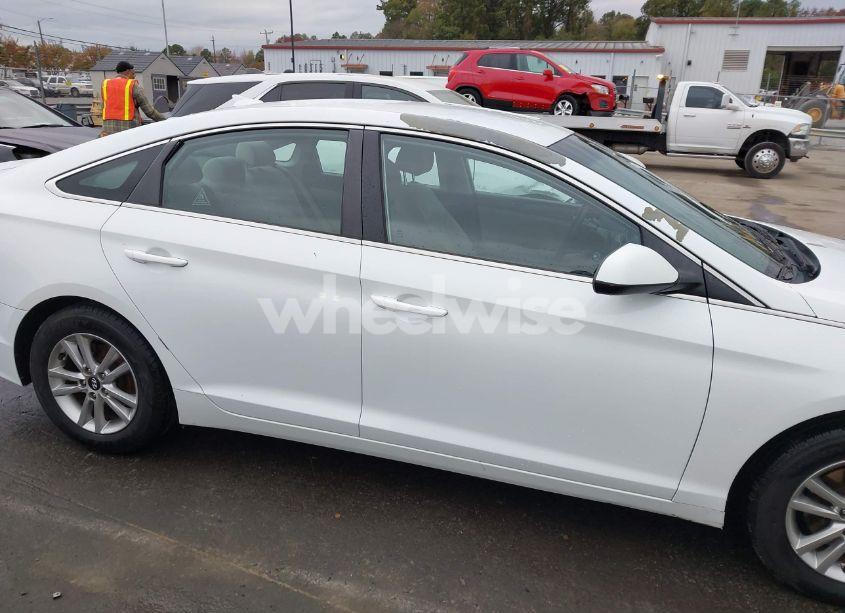 Photo 13 of 2017 Hyundai Sonata N/A (VIN 5NPE24AF5HH494333)