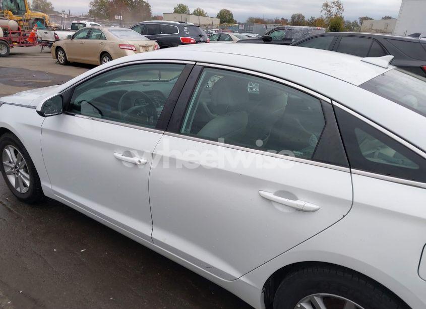 Photo 14 of 2017 Hyundai Sonata N/A (VIN 5NPE24AF5HH494333)