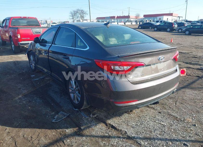 Photo 3 of 2017 Hyundai Sonata SE (VIN 5NPE24AF5HH505573)