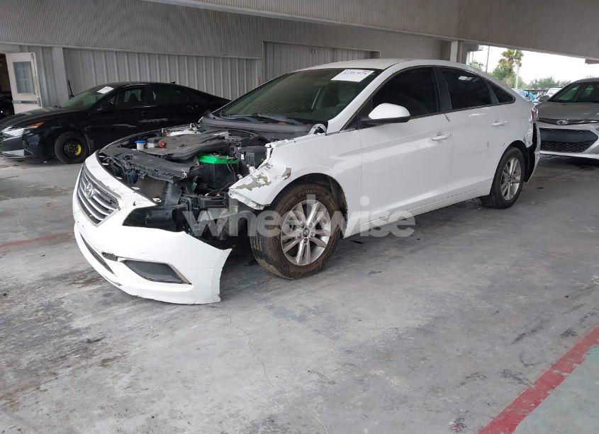 Photo 2 of 2017 Hyundai Sonata (VIN 5NPE24AF5HH520235)