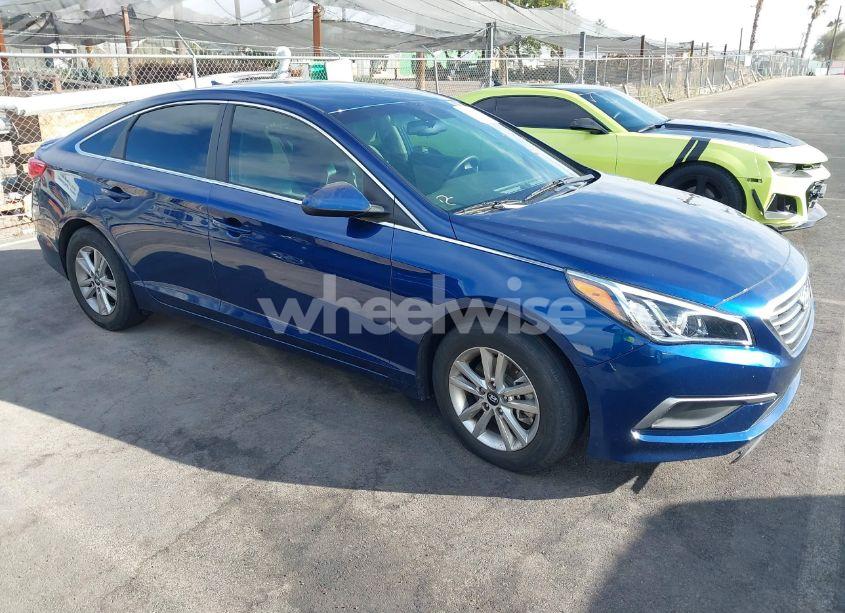 2017 Hyundai Sonata SE (VIN 5NPE24AF5HH523457) main photo