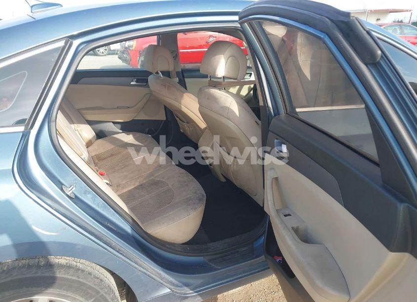 Photo 8 of 2017 Hyundai Sonata SE (VIN 5NPE24AF5HH524723)