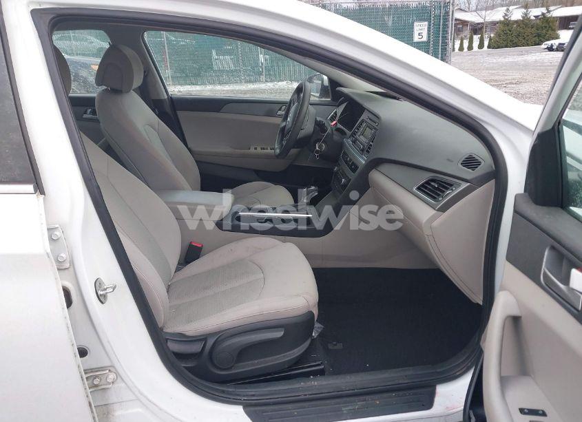 Photo 5 of 2017 Hyundai Sonata (VIN 5NPE24AF5HH529517)