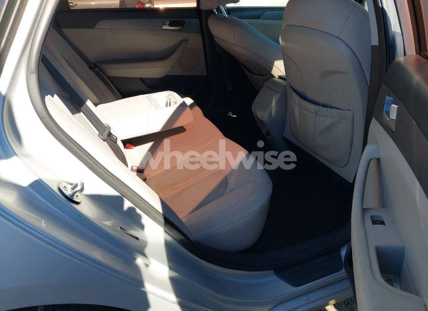 Photo 8 of 2017 Hyundai Sonata (VIN 5NPE24AF5HH532563)