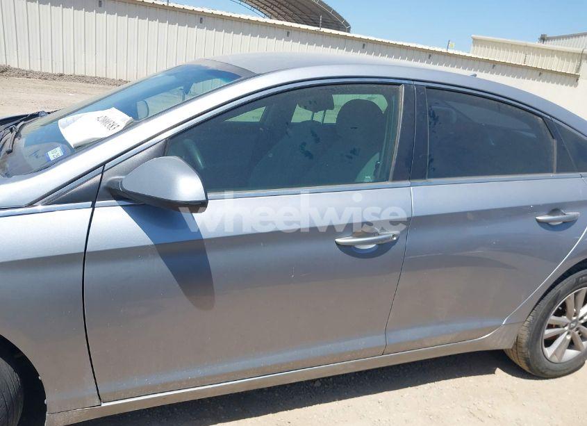 Photo 13 of 2017 Hyundai Sonata (VIN 5NPE24AF5HH535513)