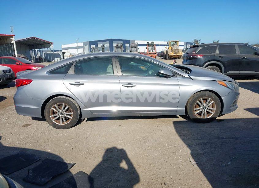 Photo 13 of 2017 Hyundai Sonata (VIN 5NPE24AF5HH539982)