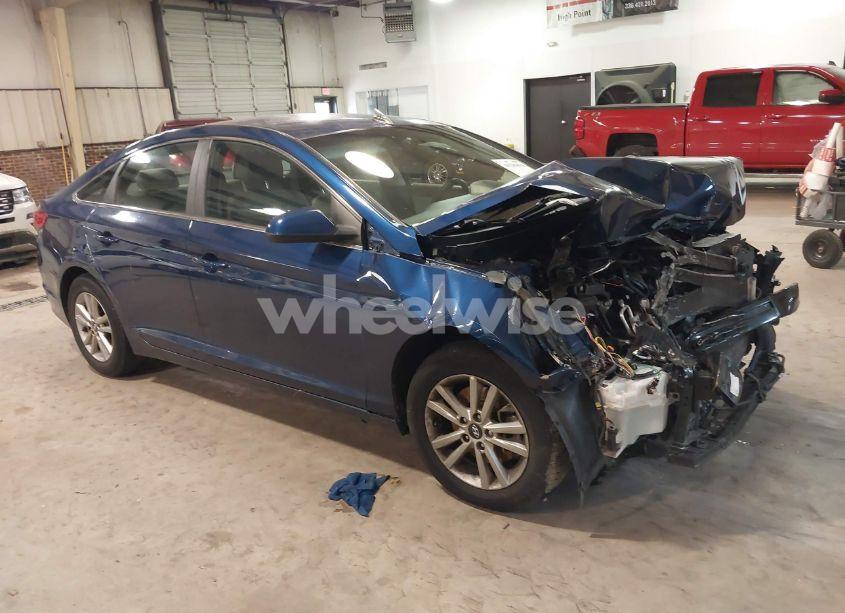 2017 Hyundai Sonata (VIN 5NPE24AF5HH548391) main photo