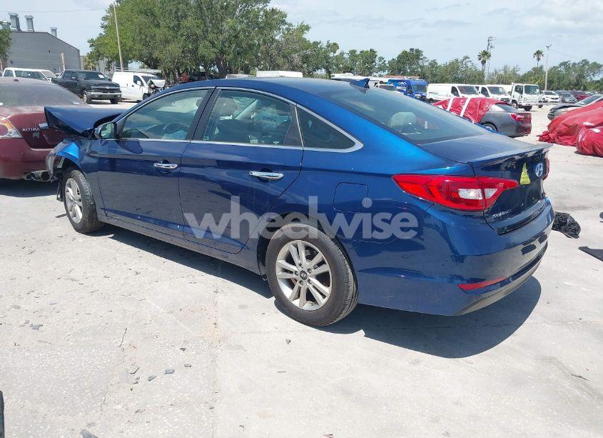 Photo 3 of 2017 Hyundai Sonata SE (VIN 5NPE24AF5HH557544)