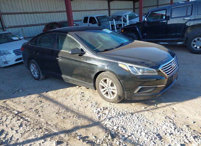 2017 Hyundai Sonata SE (VIN 5NPE24AF5HH558158) main photo