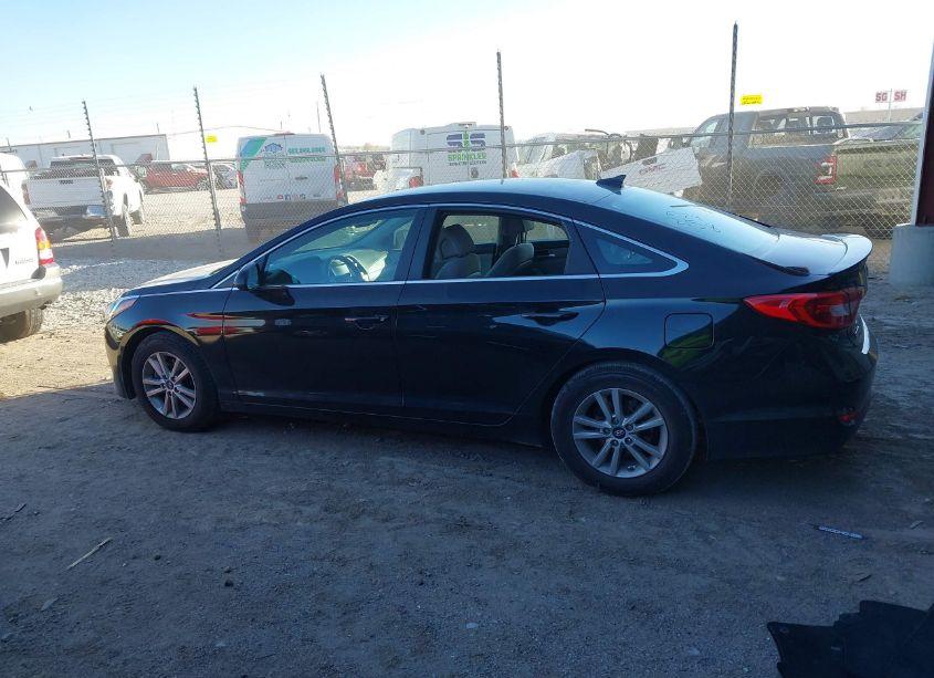 Photo 13 of 2017 Hyundai Sonata SE (VIN 5NPE24AF5HH558158)