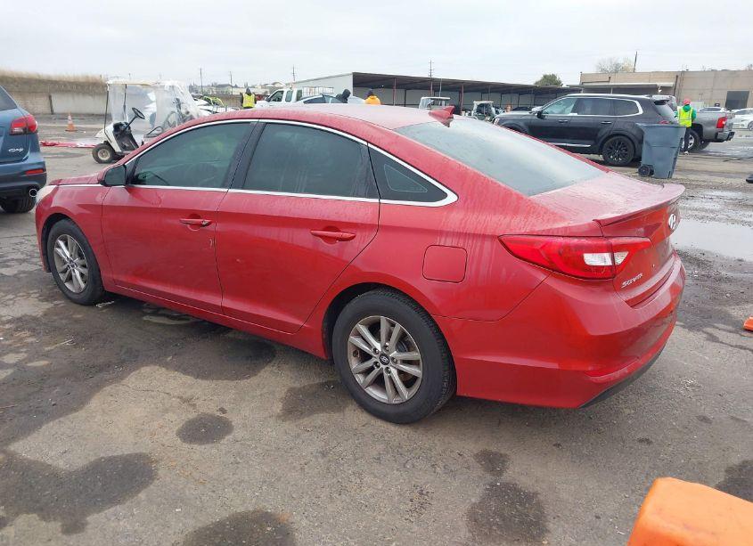 Photo 3 of 2017 Hyundai Sonata SE (VIN 5NPE24AF5HH576319)