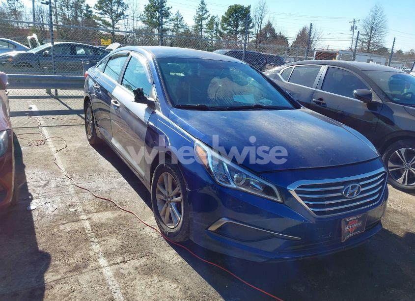 2017 Hyundai Sonata SE (VIN 5NPE24AF5HH578636) main photo