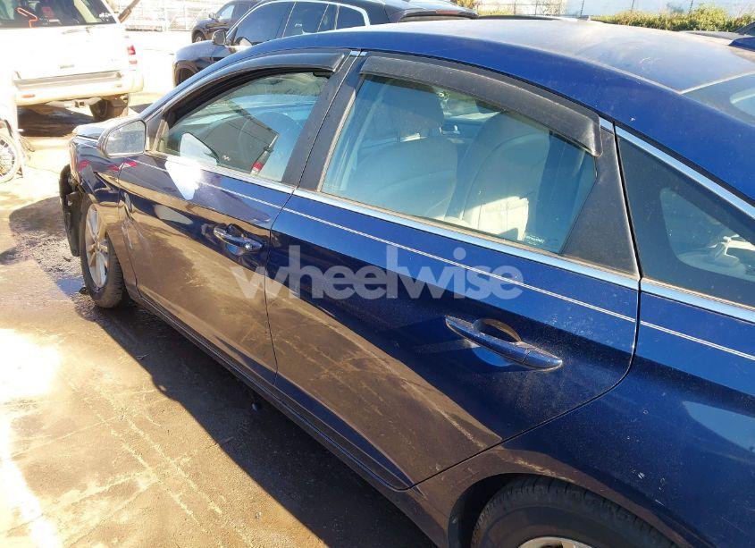 Photo 14 of 2017 Hyundai Sonata SE (VIN 5NPE24AF5HH578636)