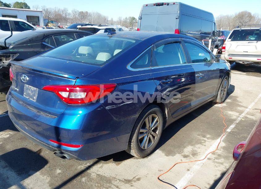 Photo 4 of 2017 Hyundai Sonata SE (VIN 5NPE24AF5HH578636)