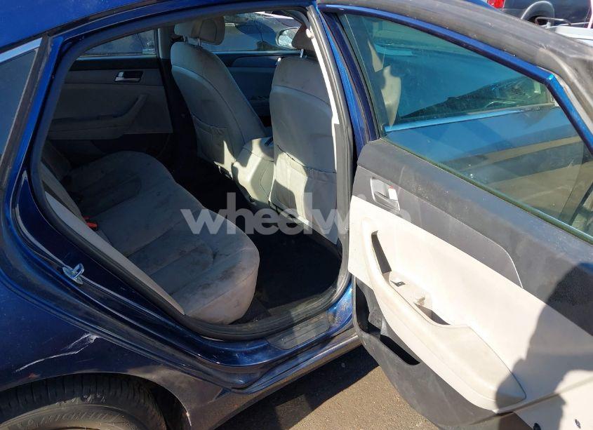 Photo 8 of 2017 Hyundai Sonata SE (VIN 5NPE24AF5HH578636)