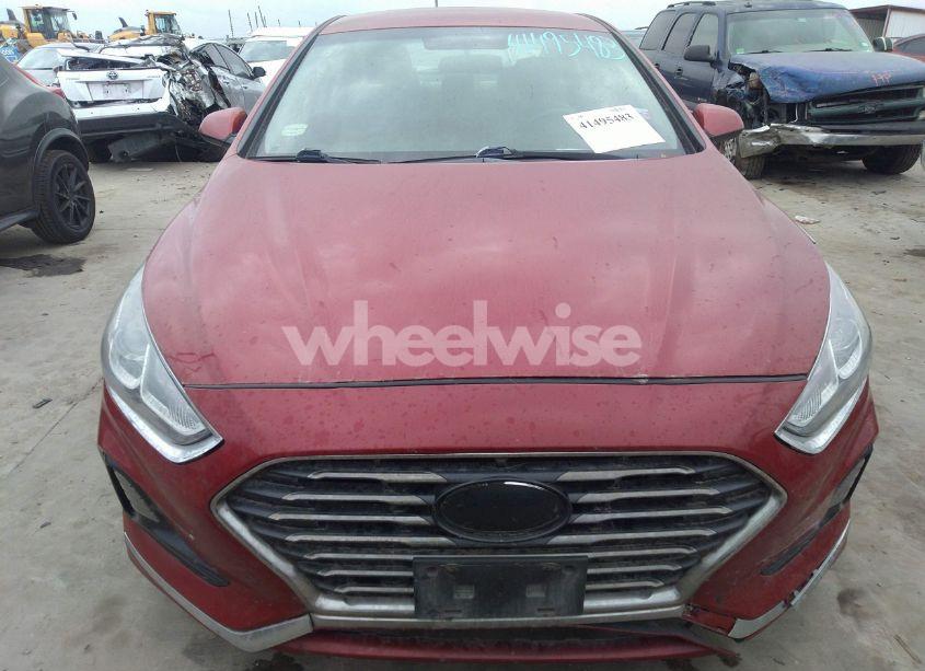 Photo 12 of 2018 Hyundai Sonata SE (VIN 5NPE24AF5JH599802)