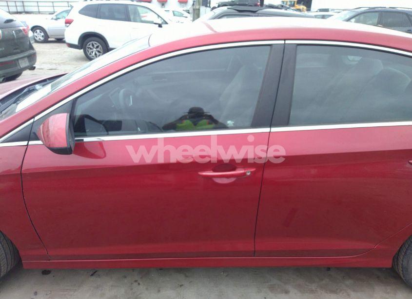 Photo 14 of 2018 Hyundai Sonata SE (VIN 5NPE24AF5JH599802)