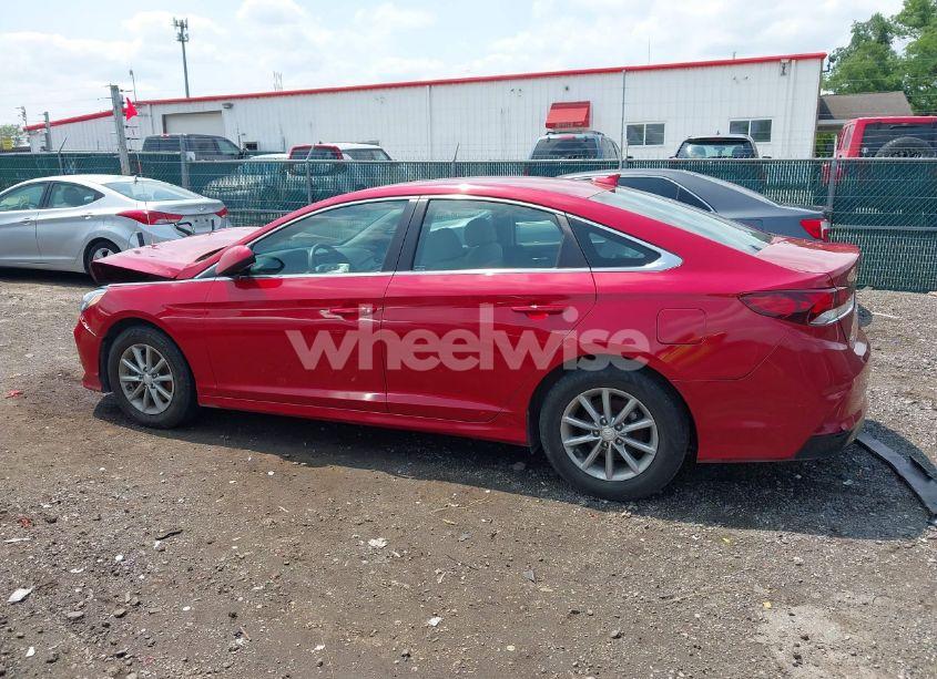 Photo 14 of 2018 Hyundai Sonata SE (VIN 5NPE24AF5JH616209)