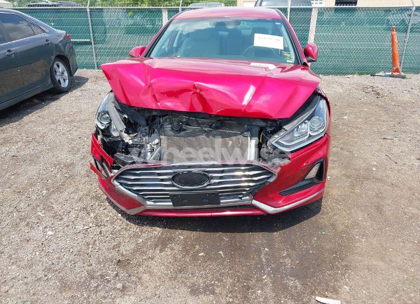 Photo 6 of 2018 Hyundai Sonata SE (VIN 5NPE24AF5JH616209)