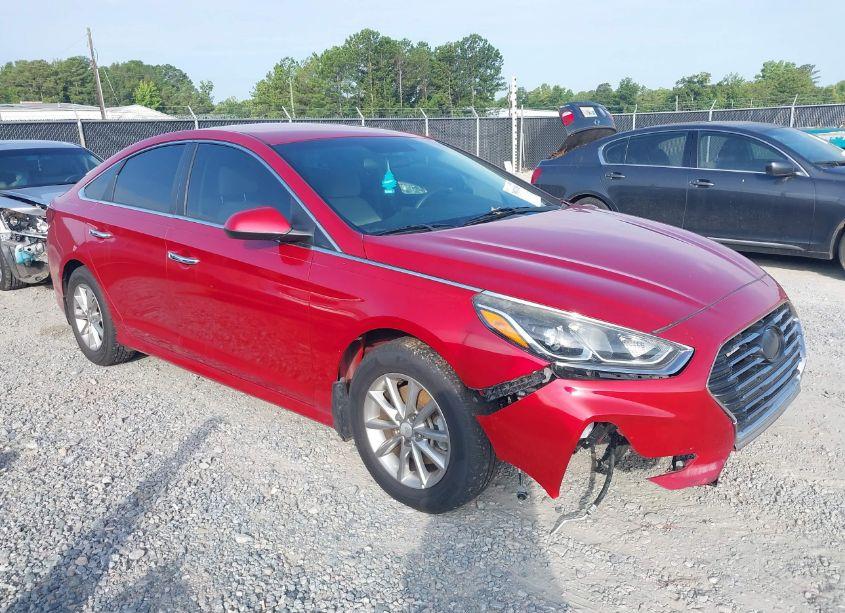 2018 Hyundai Sonata SE (VIN 5NPE24AF5JH622737) main photo