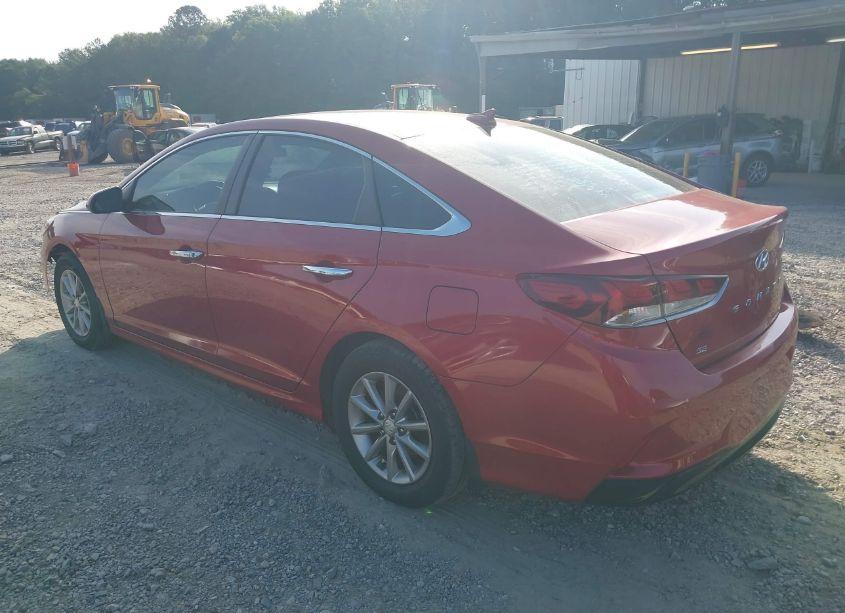 Photo 3 of 2018 Hyundai Sonata SE (VIN 5NPE24AF5JH622737)