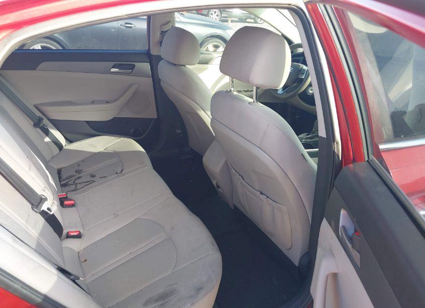 Photo 8 of 2018 Hyundai Sonata SE (VIN 5NPE24AF5JH622737)