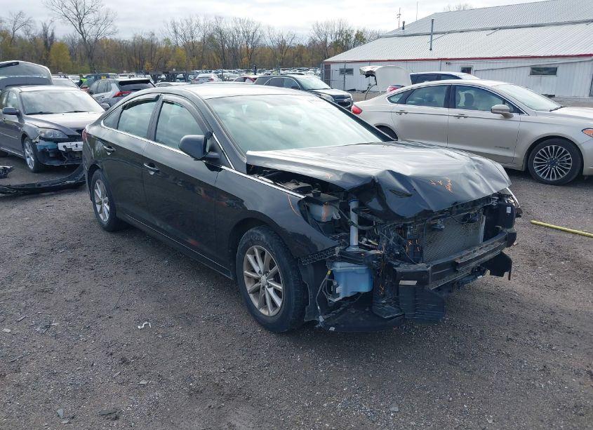 2018 Hyundai Sonata SE (VIN 5NPE24AF5JH649484) main photo