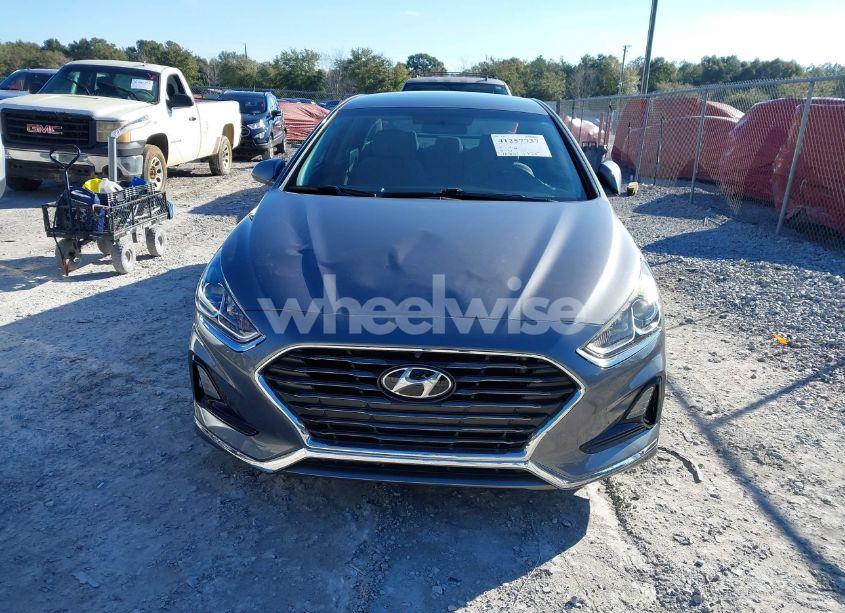 Photo 12 of 2018 Hyundai Sonata SE (VIN 5NPE24AF5JH671923)