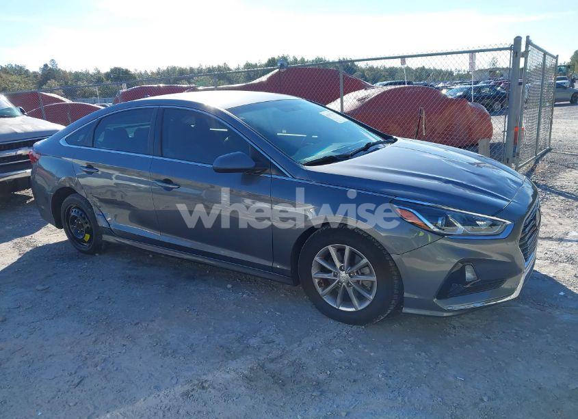 Photo 13 of 2018 Hyundai Sonata SE (VIN 5NPE24AF5JH671923)