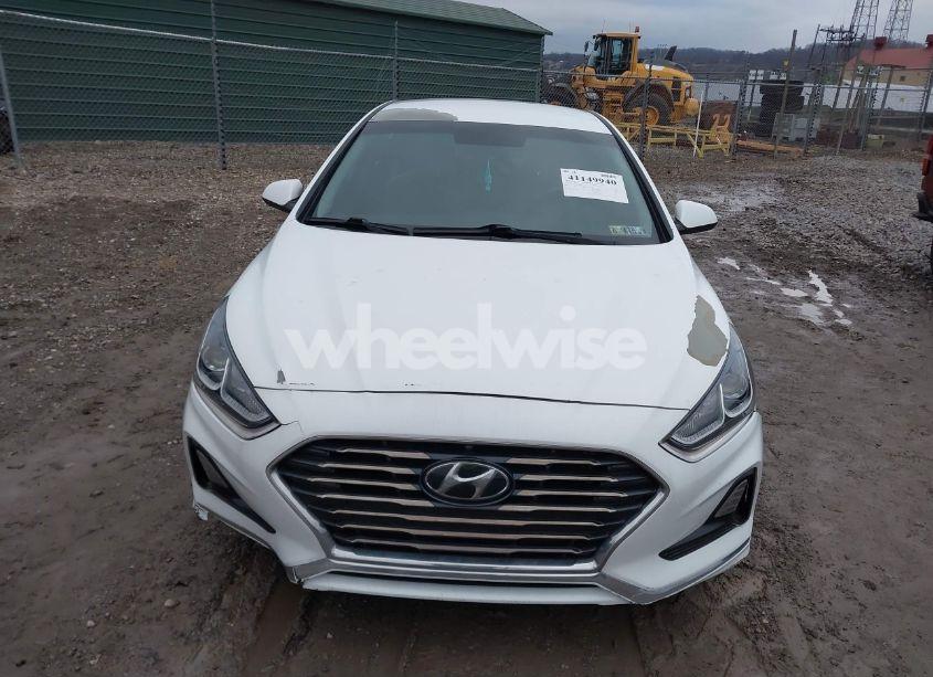 Photo 12 of 2018 Hyundai Sonata SE (VIN 5NPE24AF5JH673610)